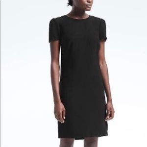 Banana Republic Rouched-sleeve Shift Dress - Black Size 10